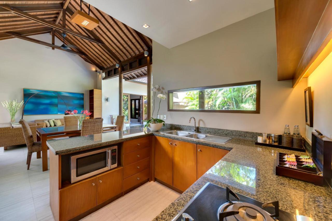 Lakshmi Luxury Villas, Walk To The Beach And Seminyak Shopping Exteriör bild